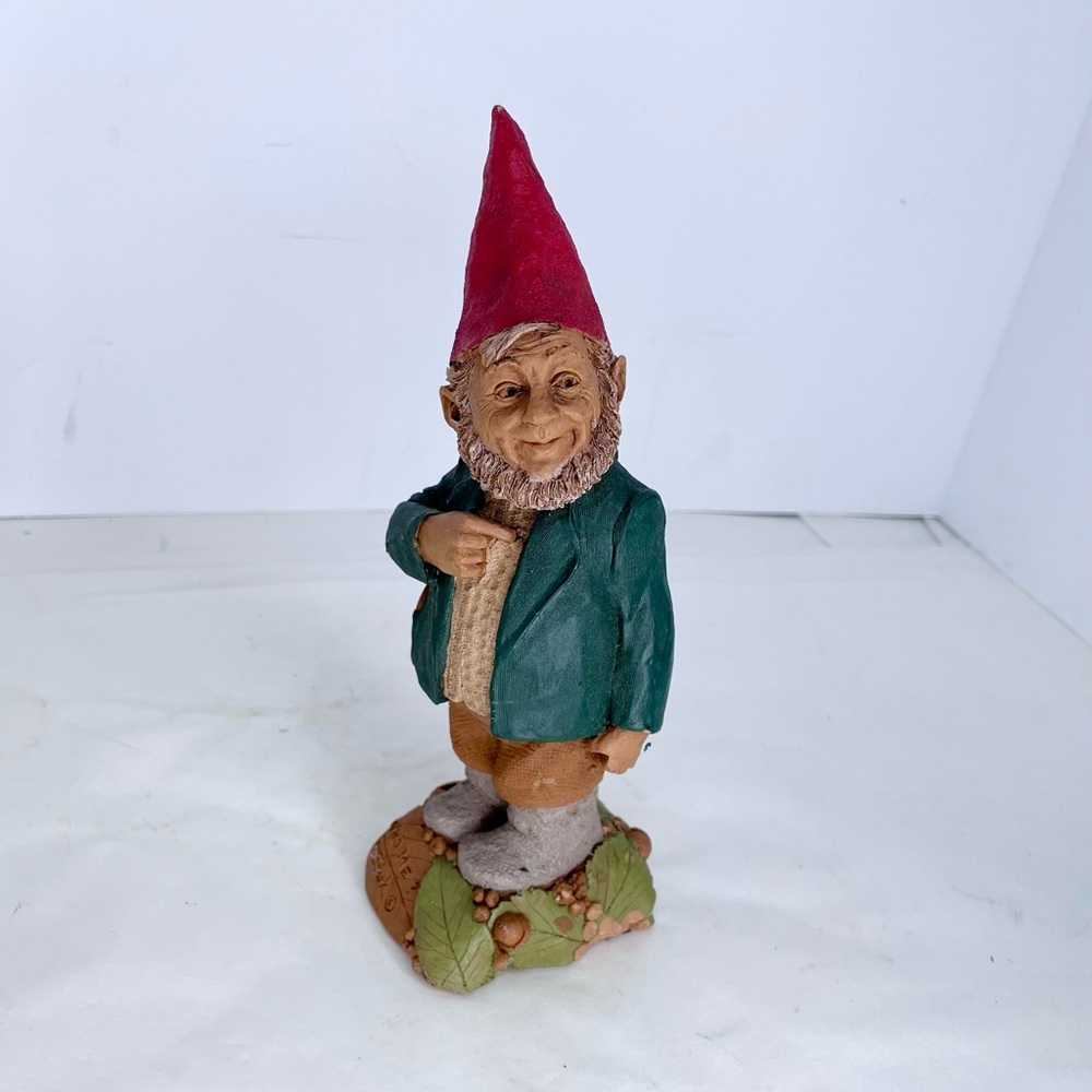 VTG Tom Clark Gnome WHO ME? 1998 Resin Figurine 8.5" Kitschy Whimsical